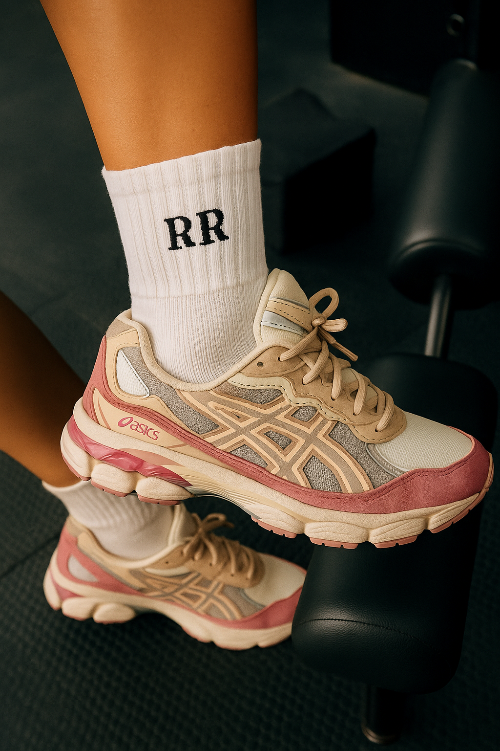 WHITE SOCKS🤍