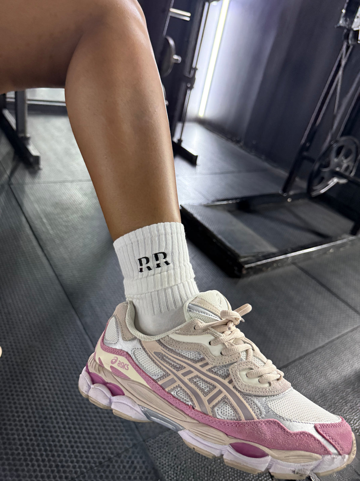 WHITE SOCKS🤍