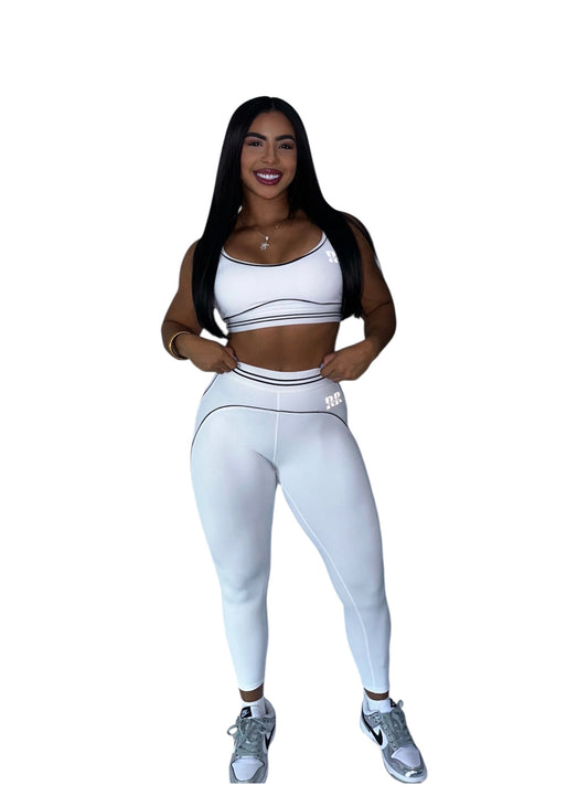WHITE 2 PIECES SET